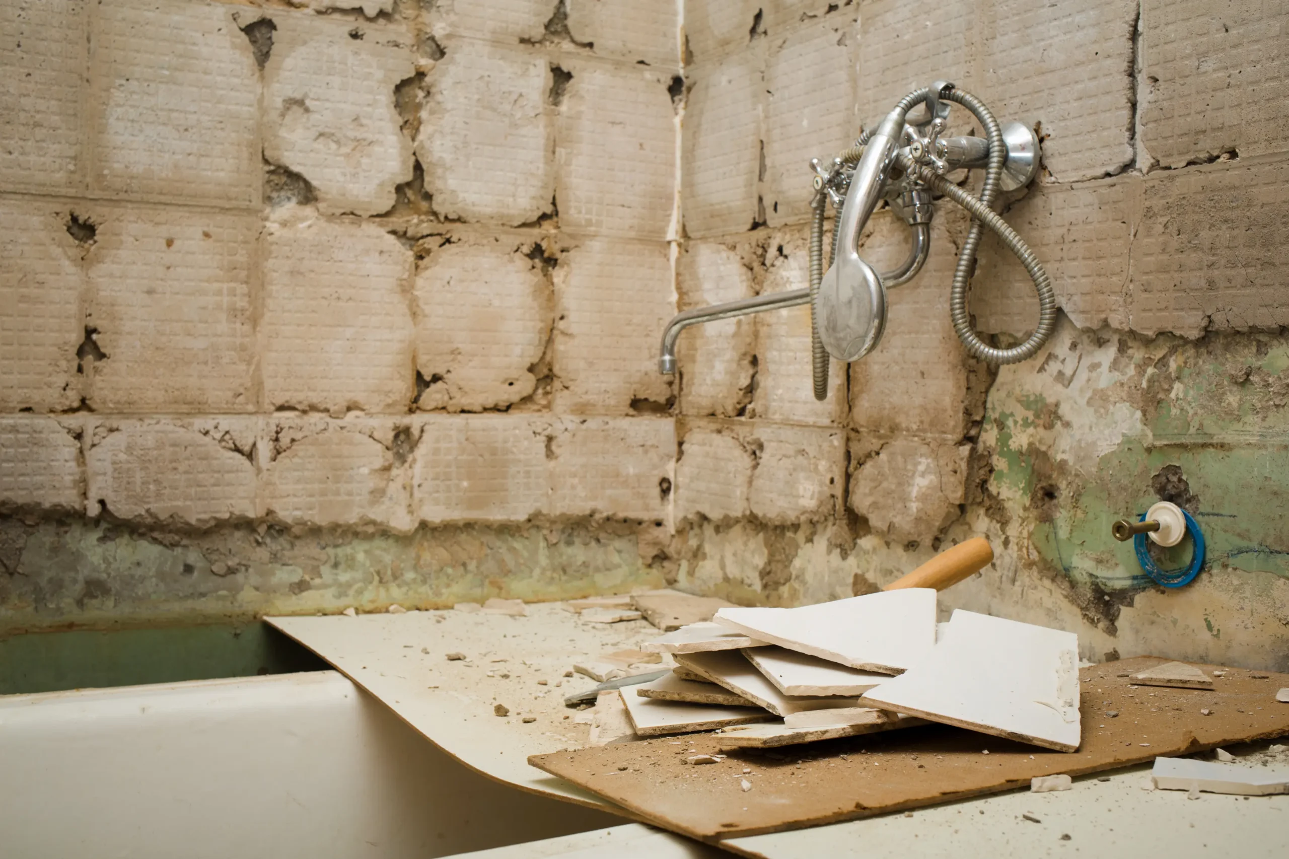 The Hidden Dangers of DIY Bathroom Demolition (and How Contractors Prevent Them)