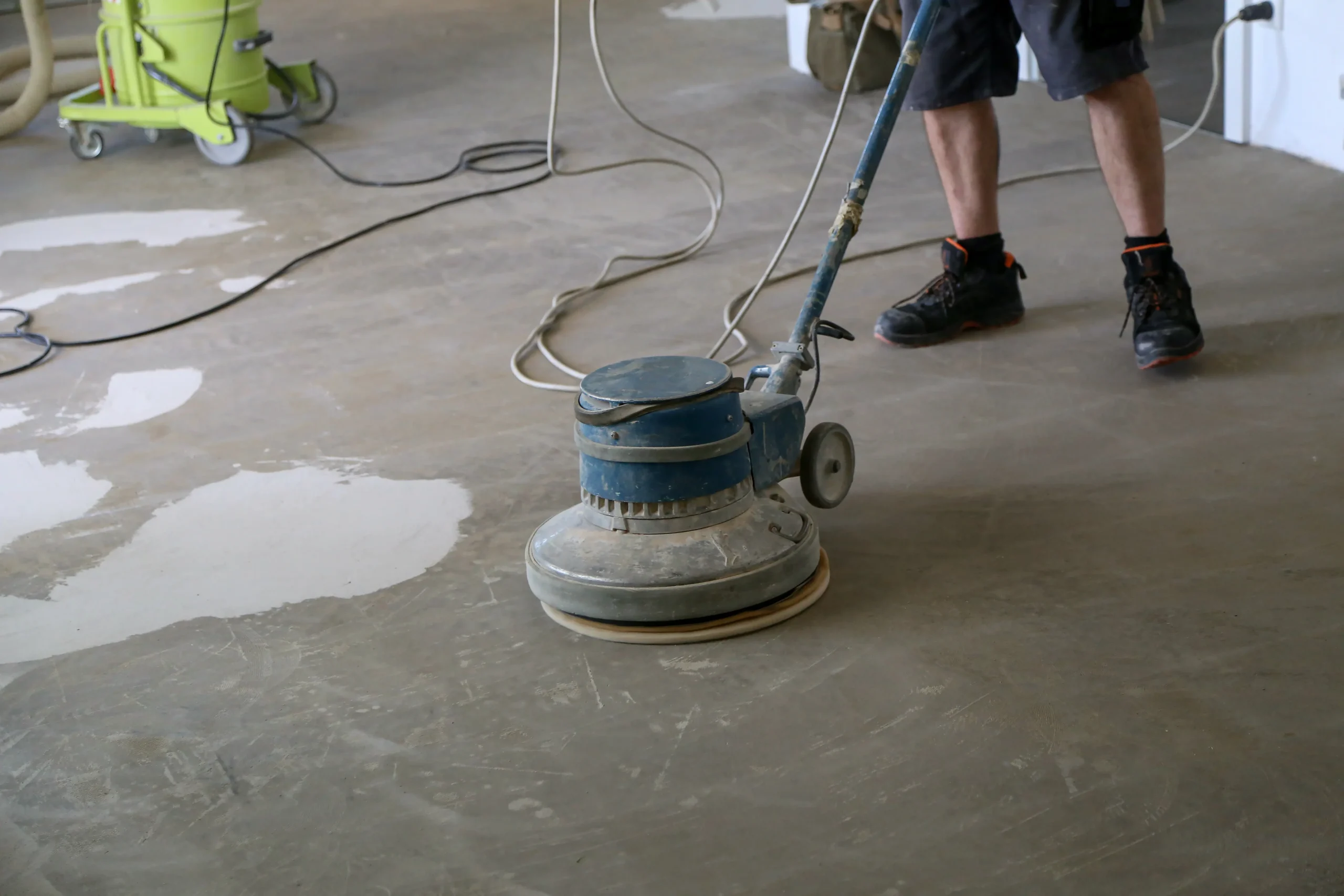 Why Dustless Tile Removal Is Ideal for Boca Raton Homes and Condos